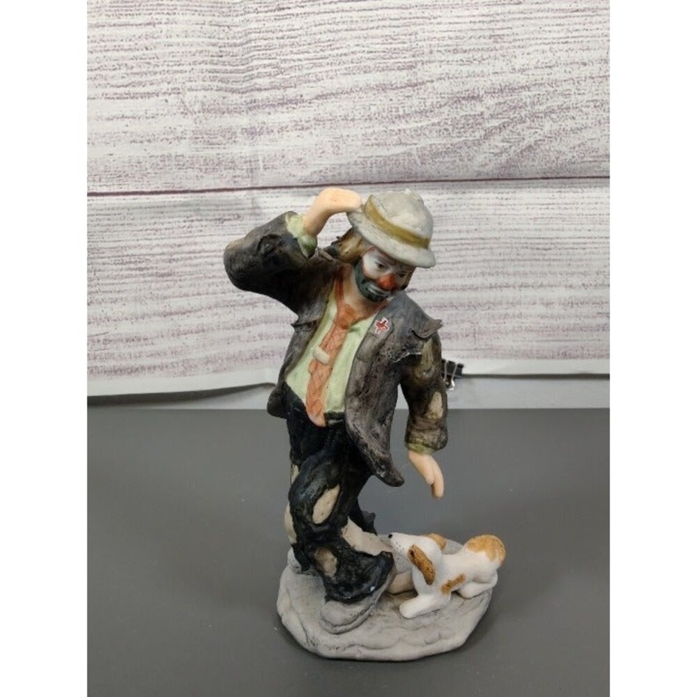 Emmett Kelly, Jr. "man's best friend" Figurine from 1984 VINTAGE